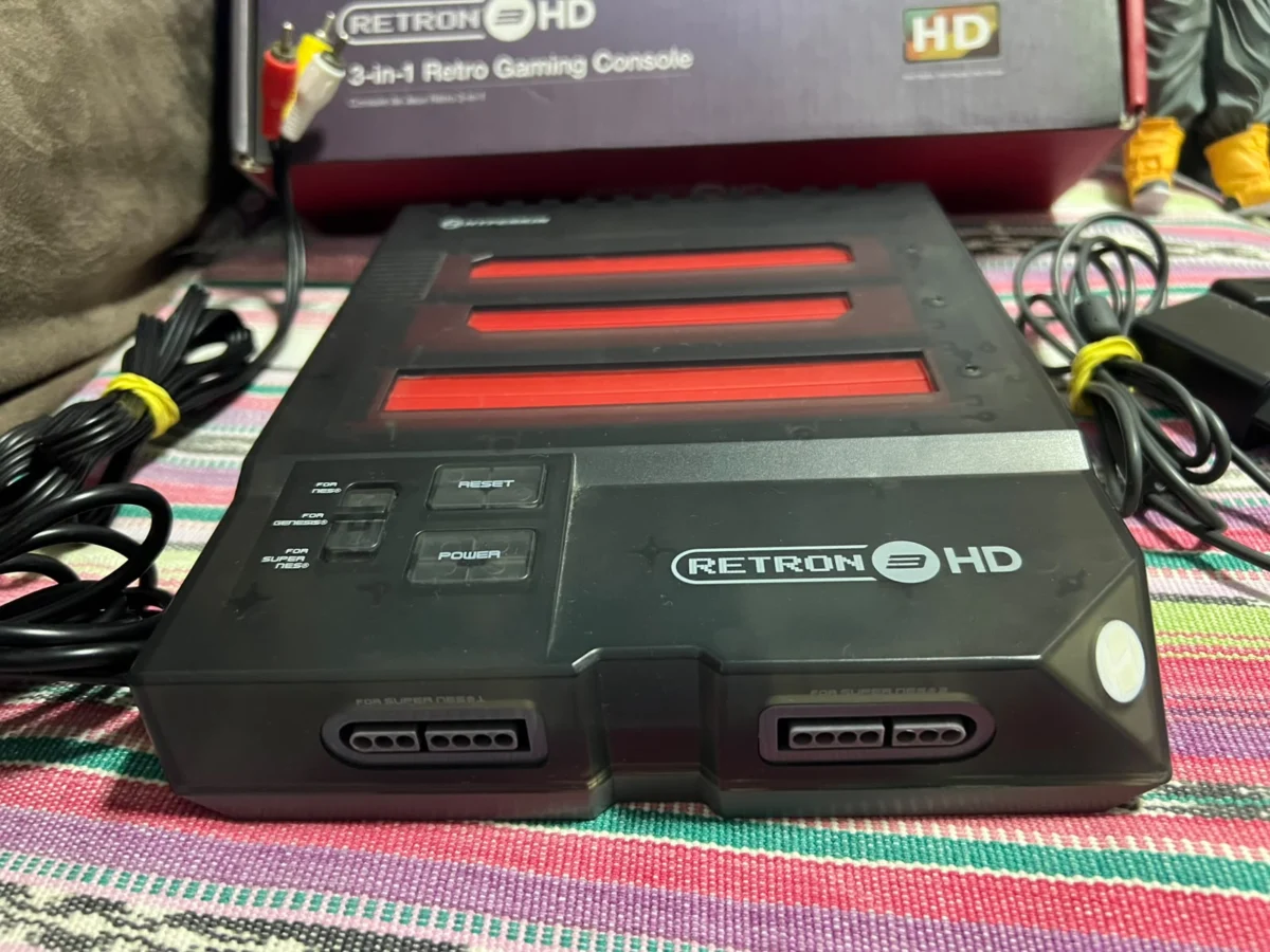 CB/ RETRON HD! 3 CONSOLES EM 1! 1050,00 SEGUIDOS DE 35,00
