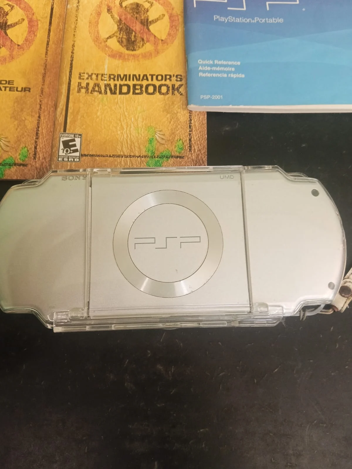 CX/ R*******23 /LINDO PSP EDIÇÃO DAXTER! +UMDS 197,00 SEGUIDOS DE 20,00