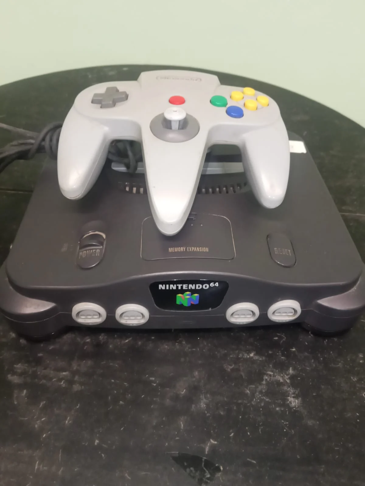 CX/ R****to B****ra C****ho /NINTENDO 64 ORIGINAL + CONTROLE 167,00 SEGUIDOS DE 23,00