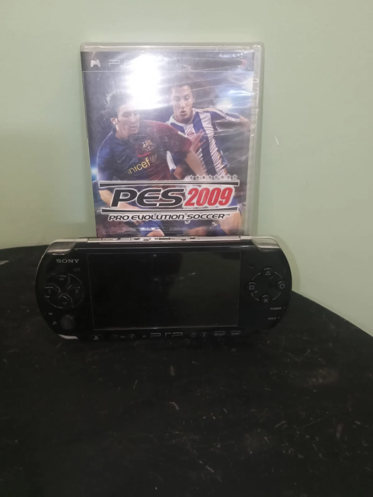 CX/ S****et /CONSOLE PORTÁTIL SONY PSP+JOGO LACRADO! 107,00 SEGUIDOS DE 15