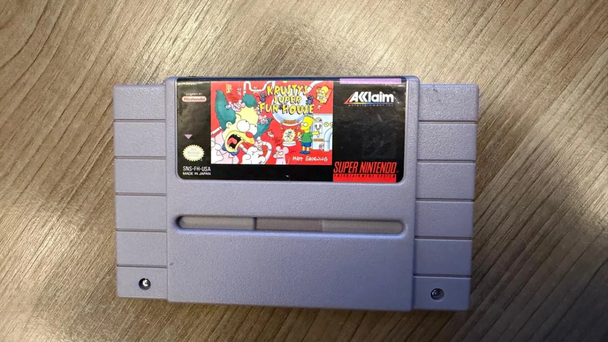 R9/ ORIGINAL KRUSTY’S SUPER FUN HOUSE! 73,00 SEGUIDOS DE 9,00