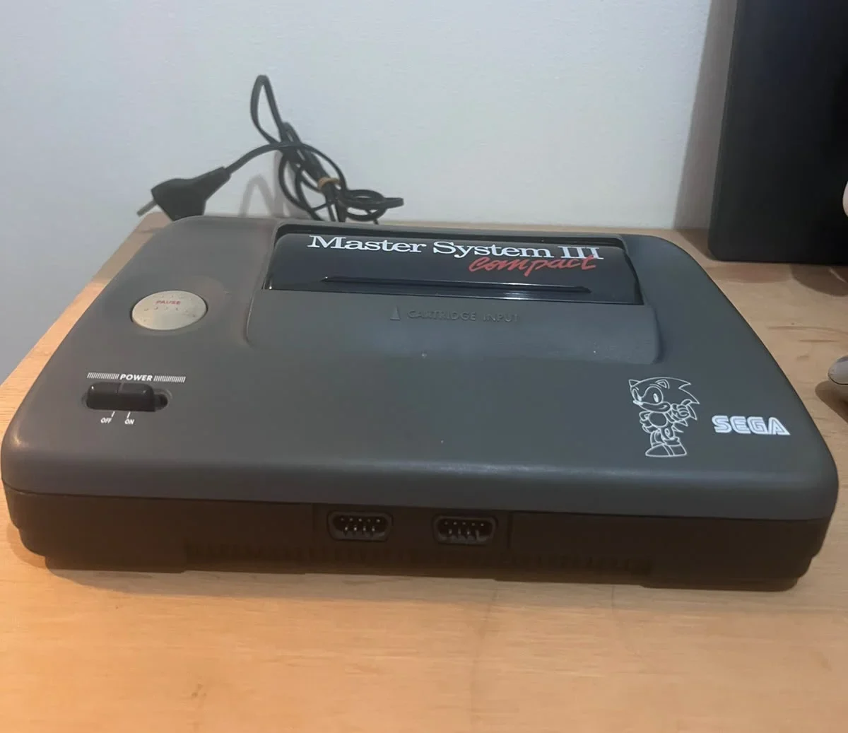 CX/ B**no /MASTER SYSTEM 3! 100%! COM SONIC! 58,00 SEGUIDOS DE 17,00
