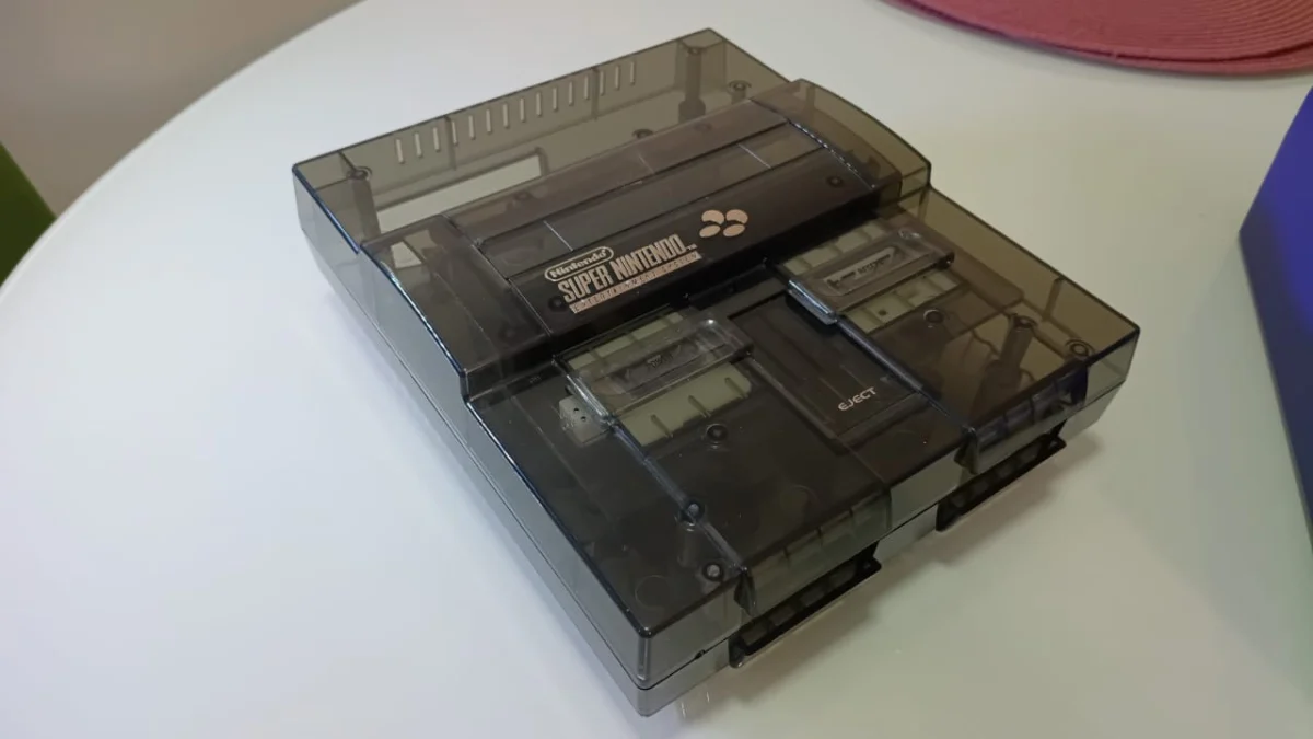 CX/ CARCAÇA TRANSLÚCIDA SNES! TOP! 148,00 SEGUIDOS DE 11,00