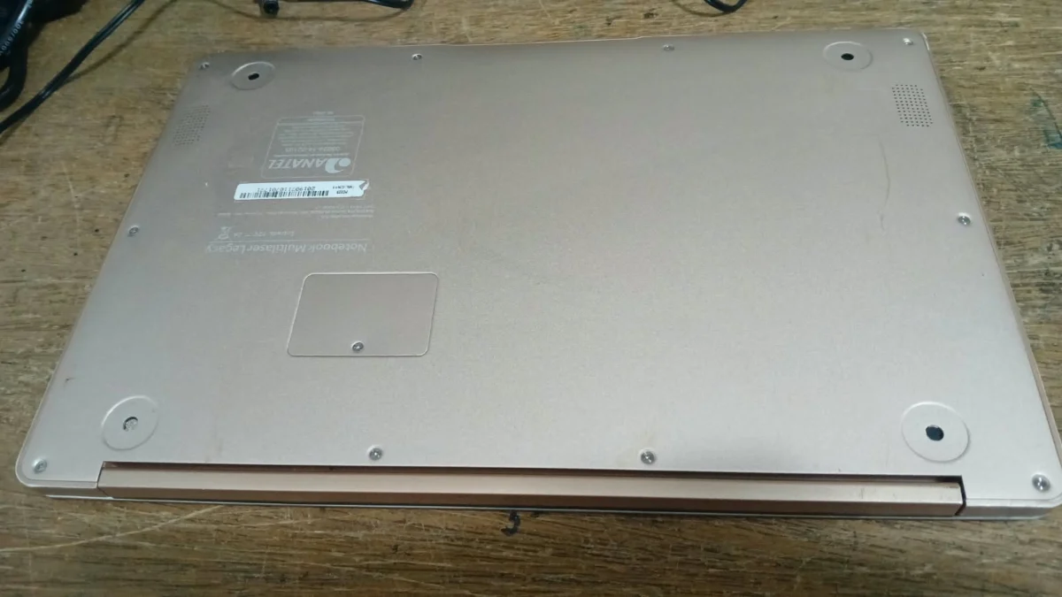 CL/ NOTEBOOK MULTILASER LEGACY  159,00 SEGUIDOS 38,00