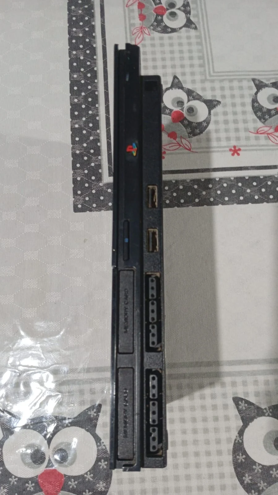 CX/ H**io /PLAYSTATION 2! SONY   97,00 SEGUIDOS DE 23,00