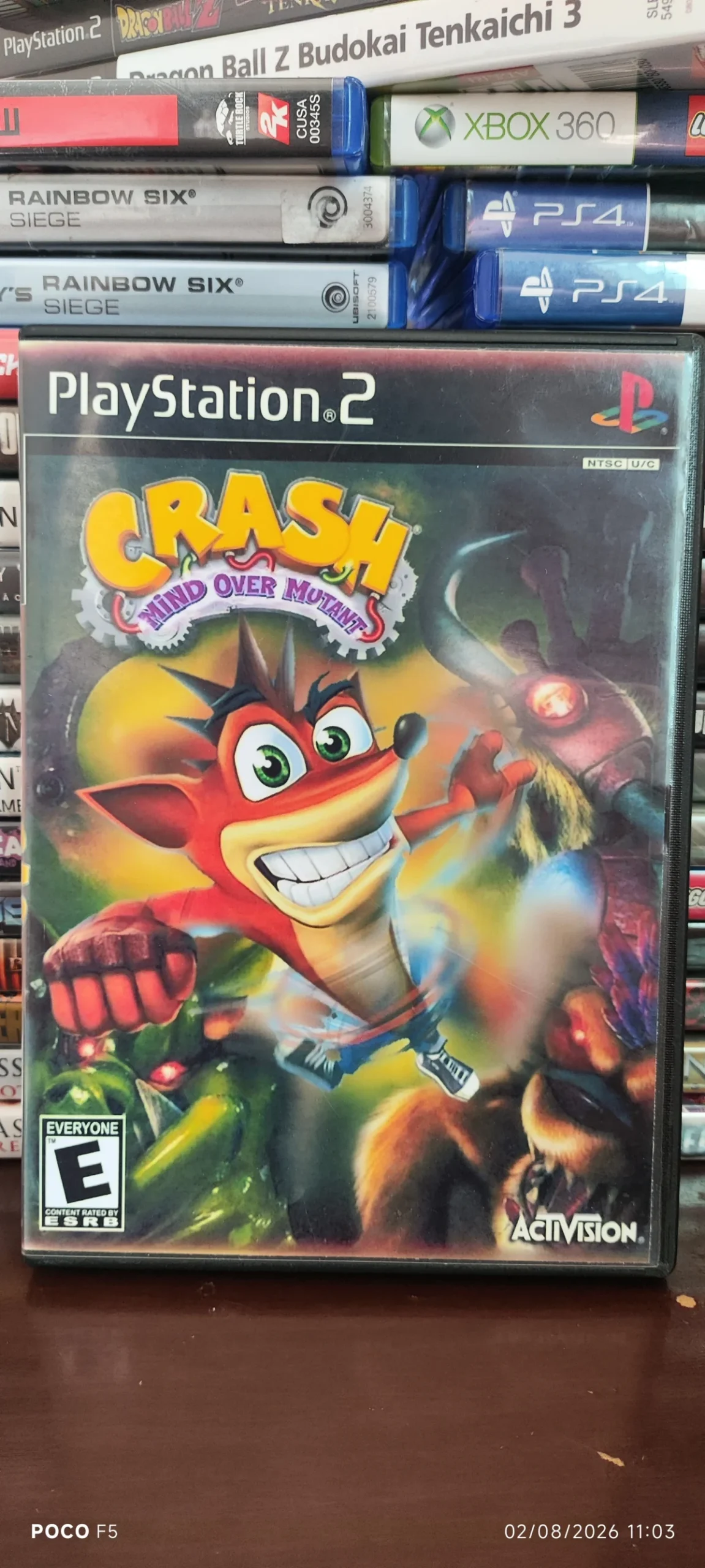 KF/ K******io /CRASH MIND PS2 17,00 SEGUIDOS DE 2,00