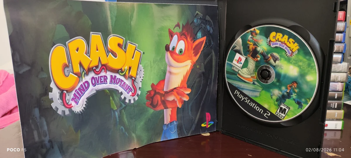 KF/ K******io /CRASH MIND PS2 17,00 SEGUIDOS DE 2,00