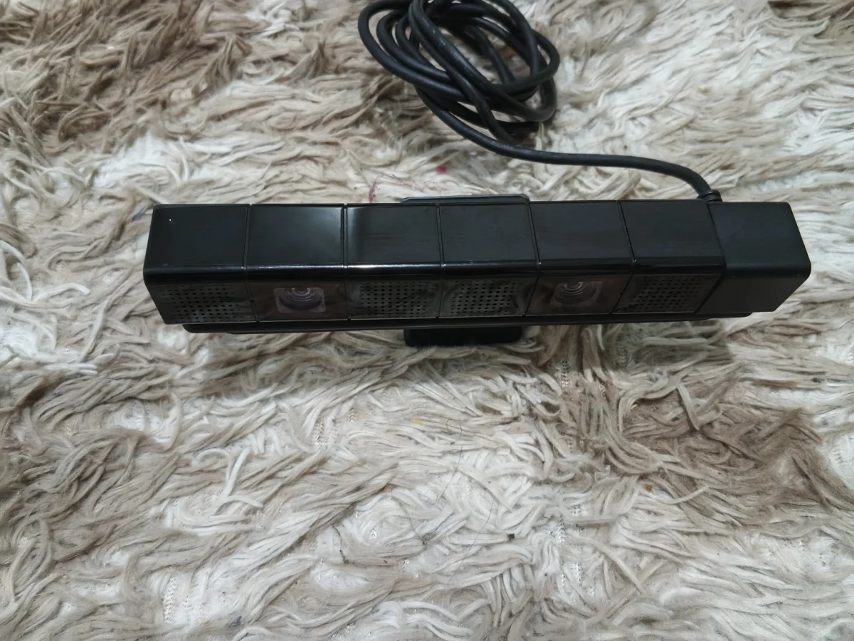 E7/ ORIGINAL PS4 CAMERA 147,00 SEGUIDOS DE 15,00