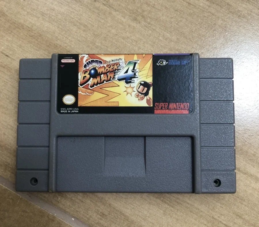 B9/ D**go M****ao /BOOMBERMAN 4 SNES 35,00 SEGUIDOS 5,00