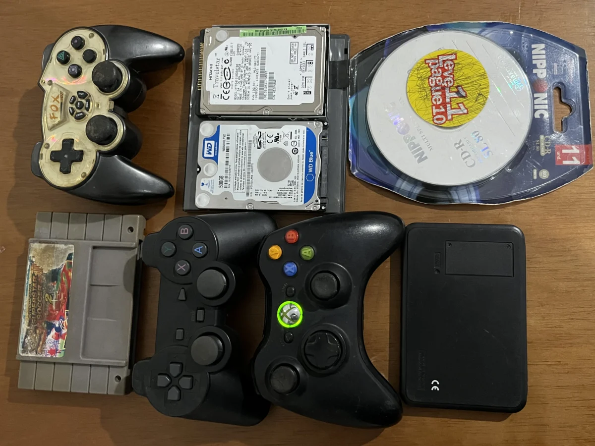CX/ LOTE DE ITENS DIVERSOS! 97,00 SEGUIDOS DE 9,00