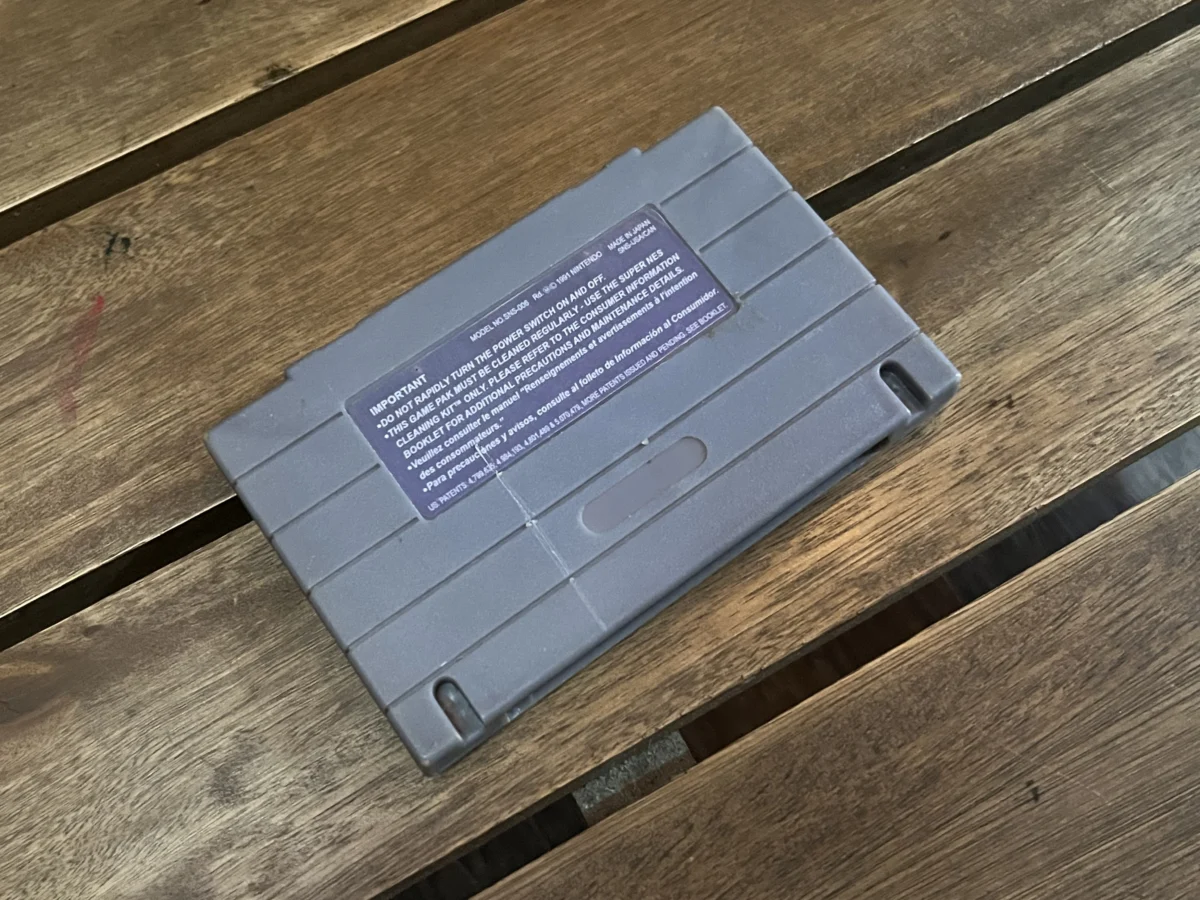 CX/ R***el S**ra /SUPER BOMBERMAN. SNES! 37,00 SEGUIDOS DE 6,00