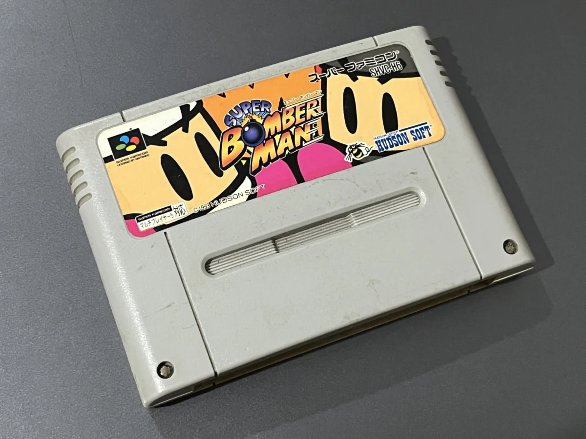 CX/ R***el S**ra /ORIGINAL! BOMBERMAN, SNES! 57,00 SEGUIDOS DE 9,00