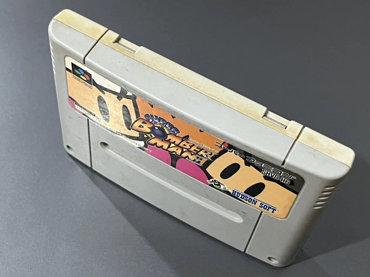 CX/ R***el S**ra /ORIGINAL! BOMBERMAN, SNES! 57,00 SEGUIDOS DE 9,00