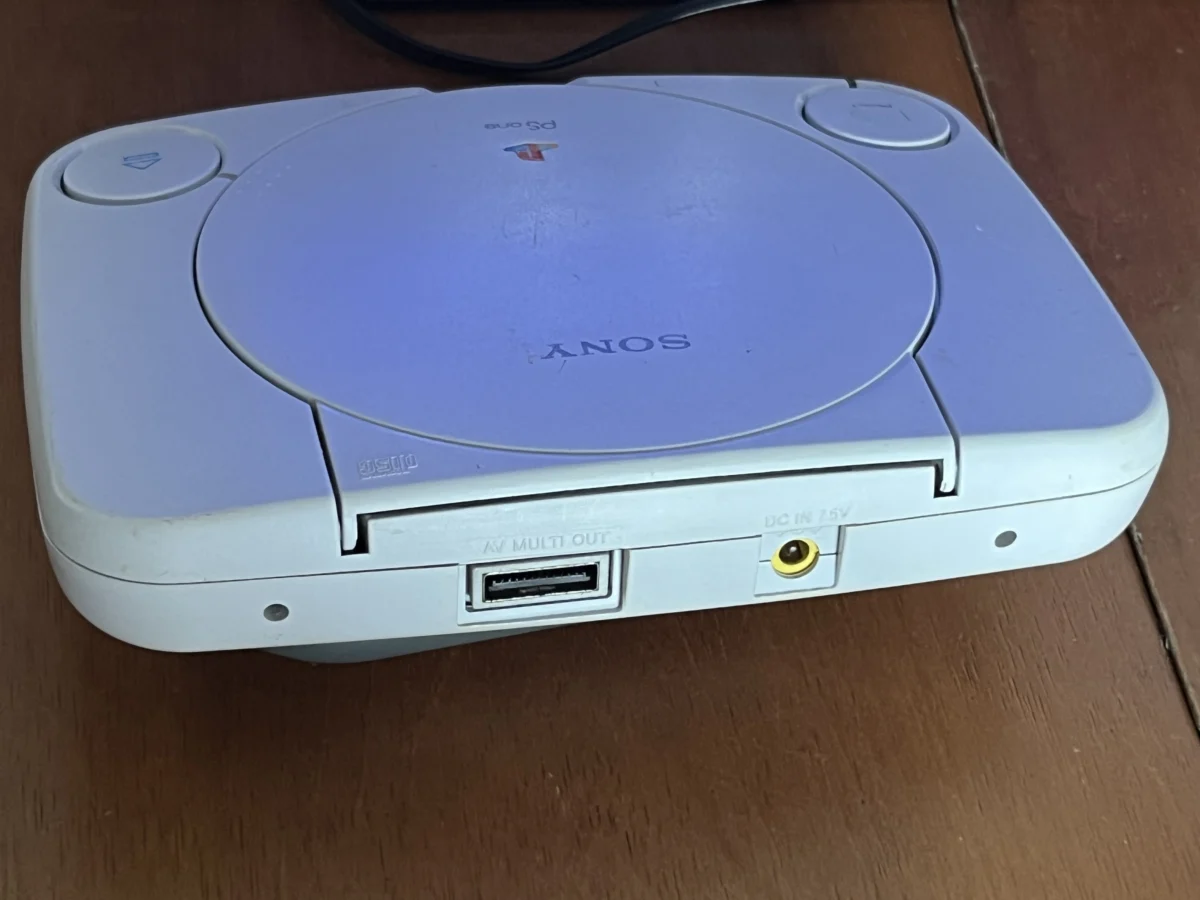 CX/ D***el B***os /PLAYSTATION 1! LENDO 100%!  29,00 SEGUIDOS DE 15,00