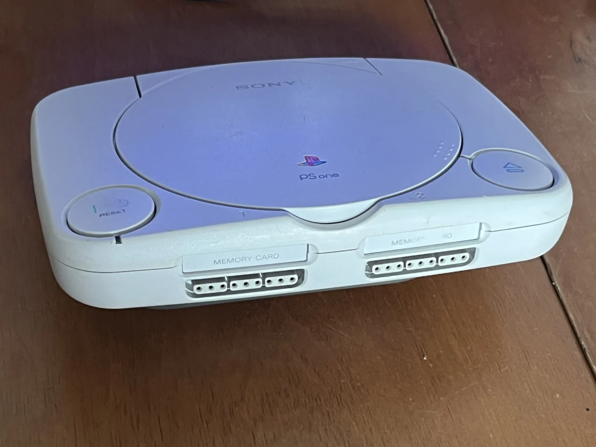CX/ D***el B***os /PLAYSTATION 1! LENDO 100%!  29,00 SEGUIDOS DE 15,00