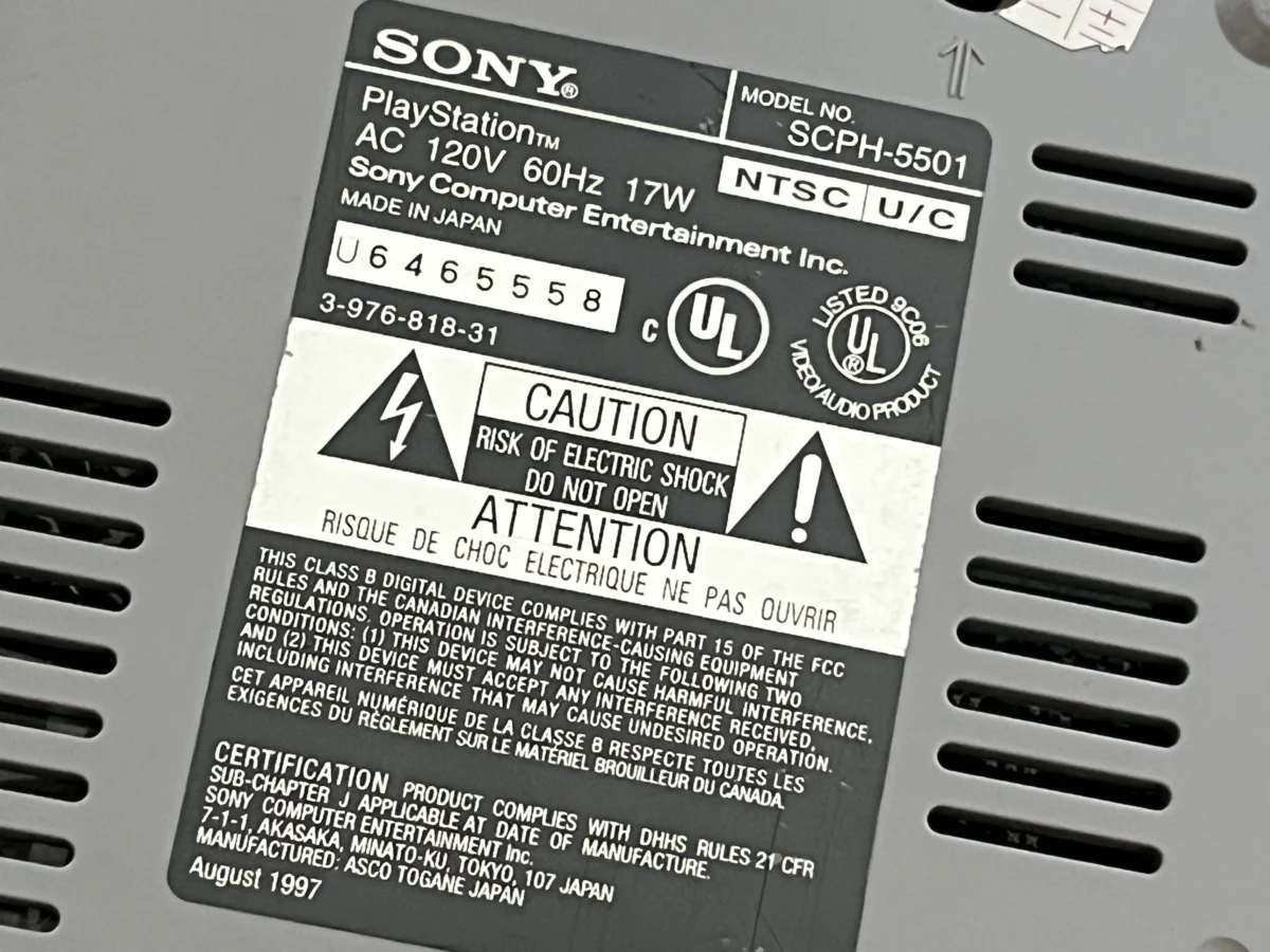 CX/ S****et /PLAYSTATION 1 FAT! SONY!   35,00 SEGUIDOS DE 10,00