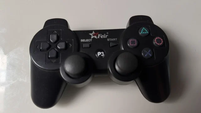 NR/ PAR DE CONTROLES PS3 38,00 SEGUIDOS DE 6,00