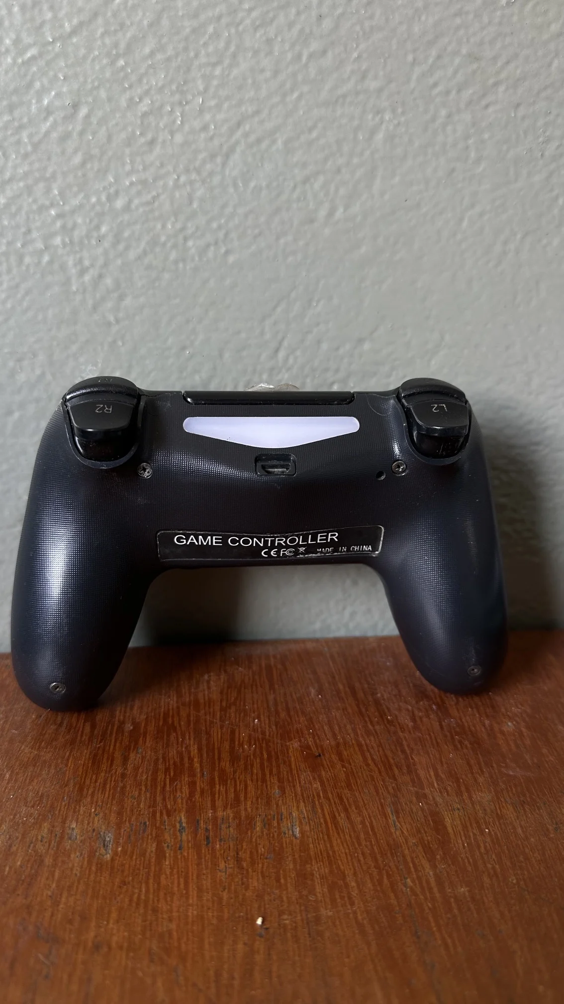 NR/ CONTROLE PS4 35,00 SEGUIDOS DE 5,00