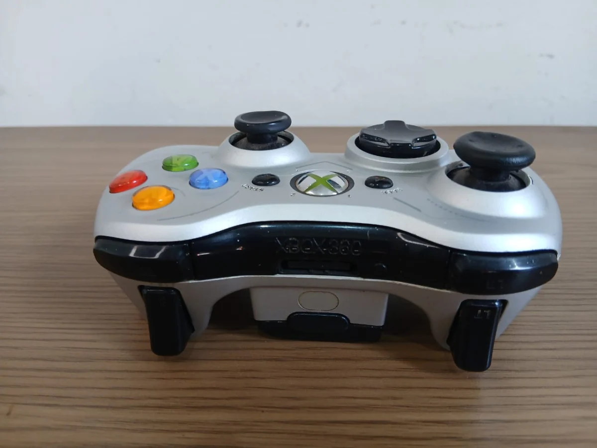 FH/ Controle Xbox 360 Edição Limitada Halo Original - Imagem 4