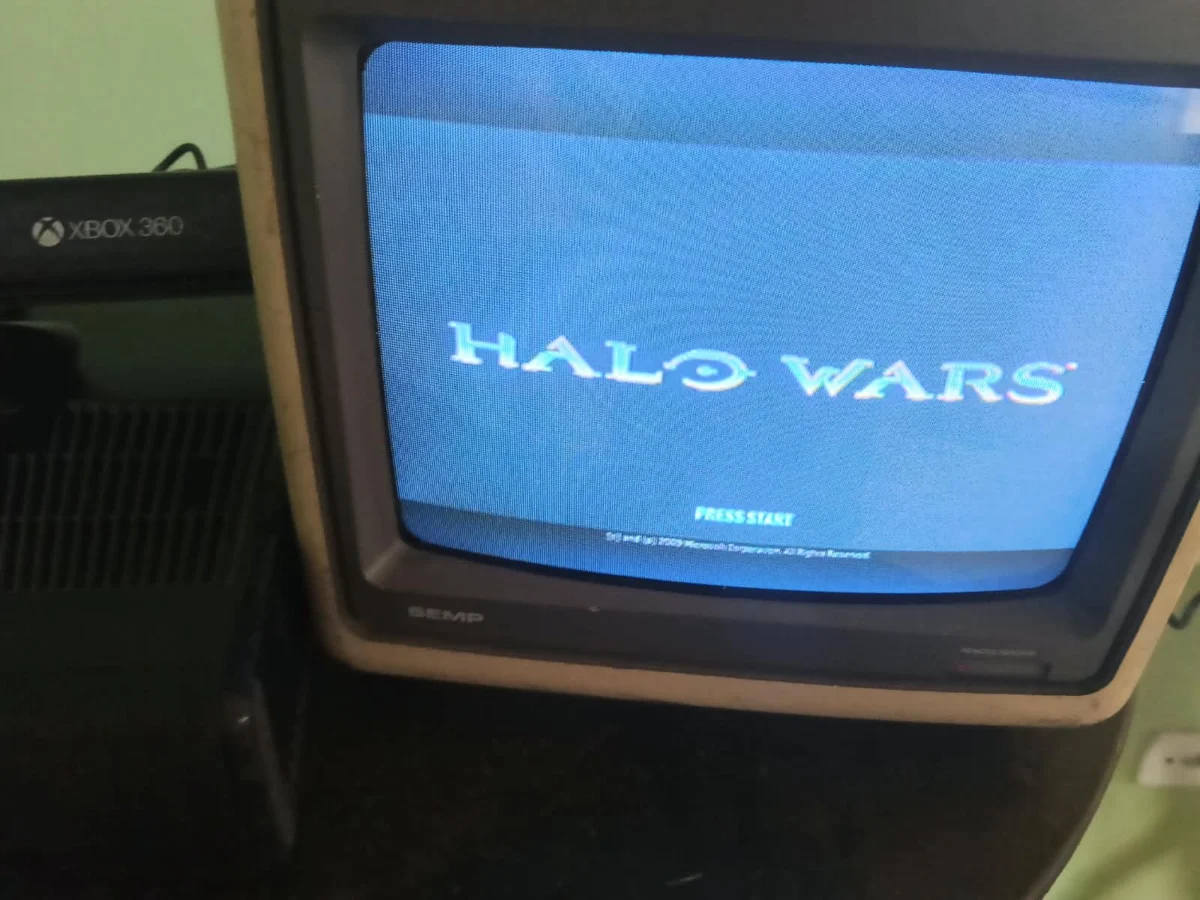 CX/ G***96 /XBOX 360 DESBLOQUEADO! 178,00 SEGUIDOS DE 20,00