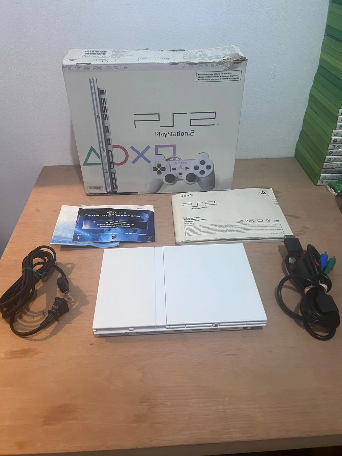 CX/ PLAYSTATION 2 SLIM CERAMIC WHITE! SONY! AMERICANO!  NA CAIXA! 497,00 SEGUIDOS DE 43,00