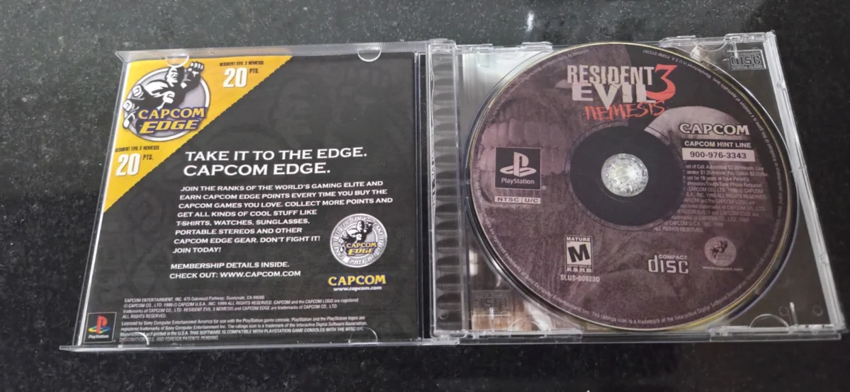 CX/ S****et /RESIDENT EVIL 3! PS1! TOP!  35,00 SEGUIDOS DE 3,00