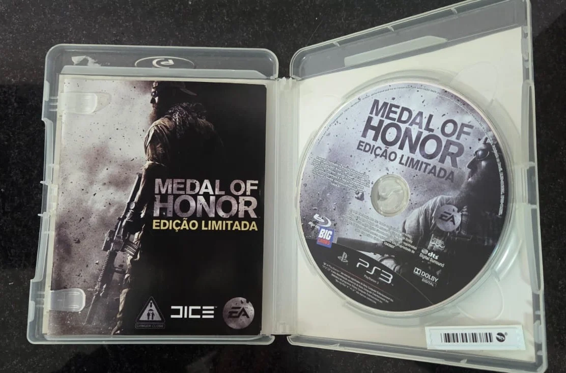 CX/ R*******ta /2 JOGOS PLAYSTATION 3! TOPS! 33,00 SEGUIDOS DE 7,00