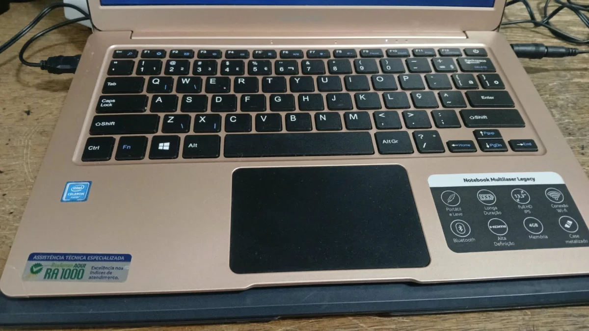 CL/ NOTEBOOK MULTILASER LEGACY  159,00 SEGUIDOS 38,00