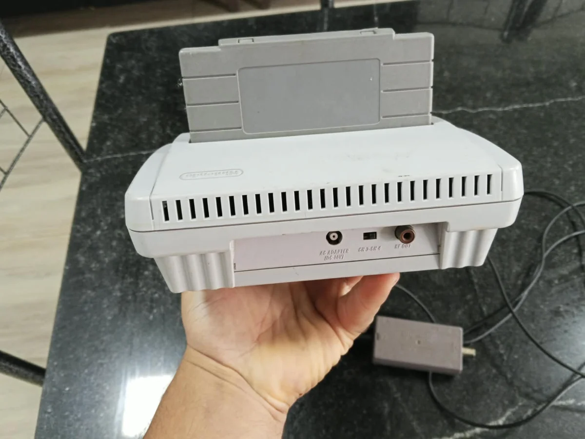 CX/ P******ot /SUPER NINTENDO 100%! TOP! + ACESSÓRIOS! 99,00 SEGUIDOS DE 9,00
