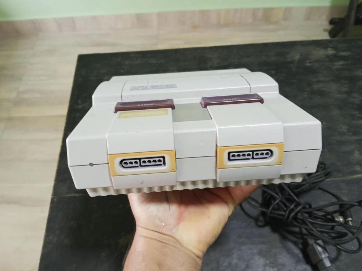 CX/ SUPER NINTENDO FAT! 100%TOP! + ACESSÓRIOS!  177,00 SEGUIDOS DE 21,00