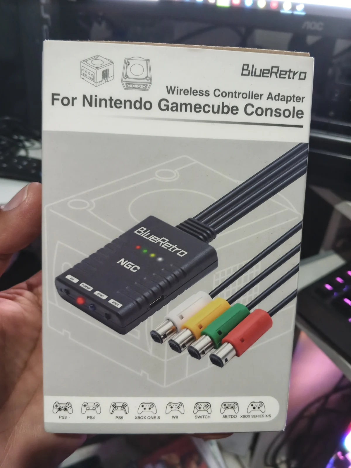 E7/ ADAPTADOR BLUE RETRO GAME CUBE 97,00 SEGUIDOS DE 10,00