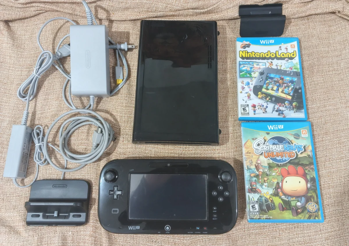 E7/ NINTENDO WII-U DE LUXE!  647,00 SEGUIDOS DE 25,00