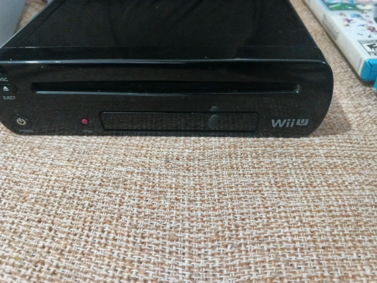 E7/ NINTENDO WII-U DE LUXE!  647,00 SEGUIDOS DE 25,00
