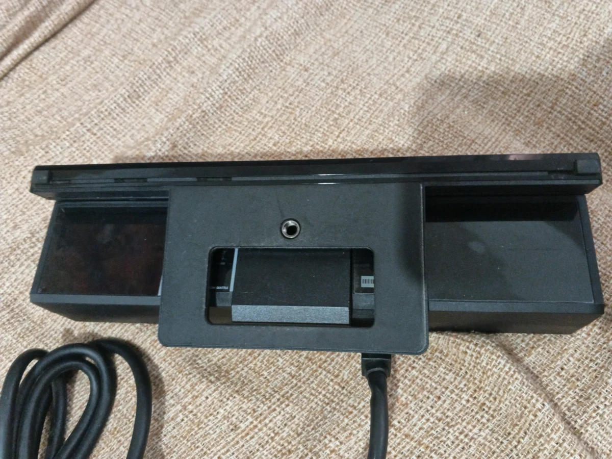E7/ KINECT XBOX ONE TOP 147,00 SEGUIDOS DE 20,00