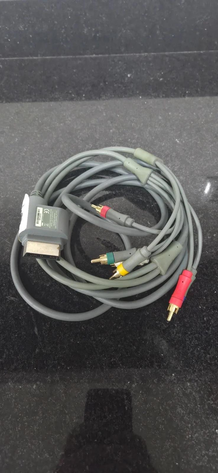 CX/ LOTE DE CABOS E ADAPTADORES PARA VIDEOGAMES! 45,00 SEGUIDOS DE 6,00