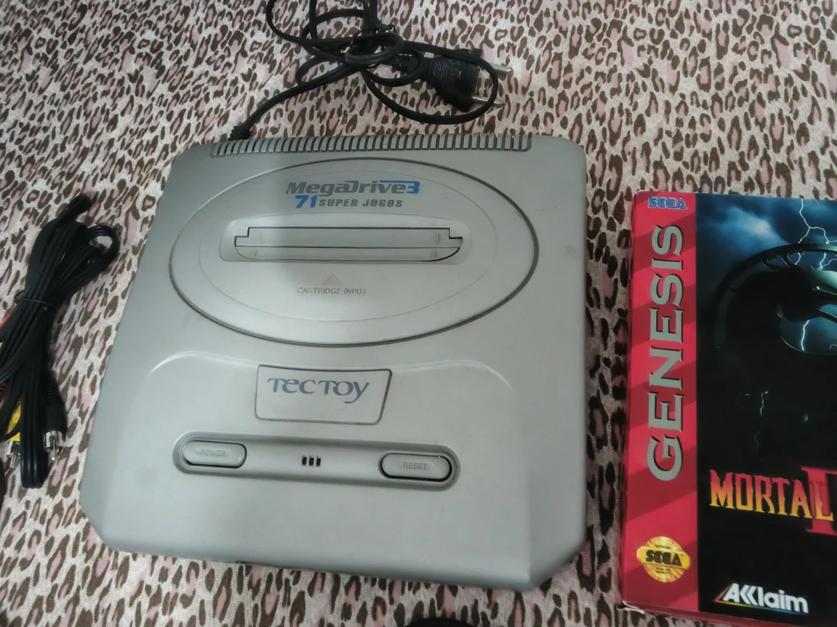 E7/ R***el S**ra /MEGA DRIVE 3- 71 JOGOS + MK2 277,00 SEGUIDOS DE 20,00