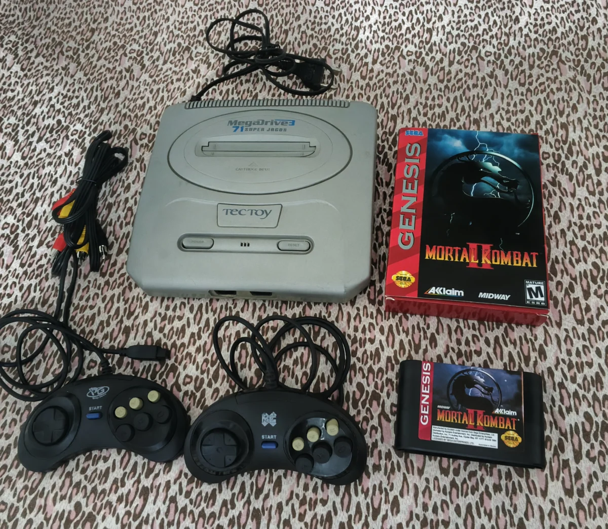 E7/ R***el S**ra /MEGA DRIVE 3- 71 JOGOS + MK2 277,00 SEGUIDOS DE 20,00