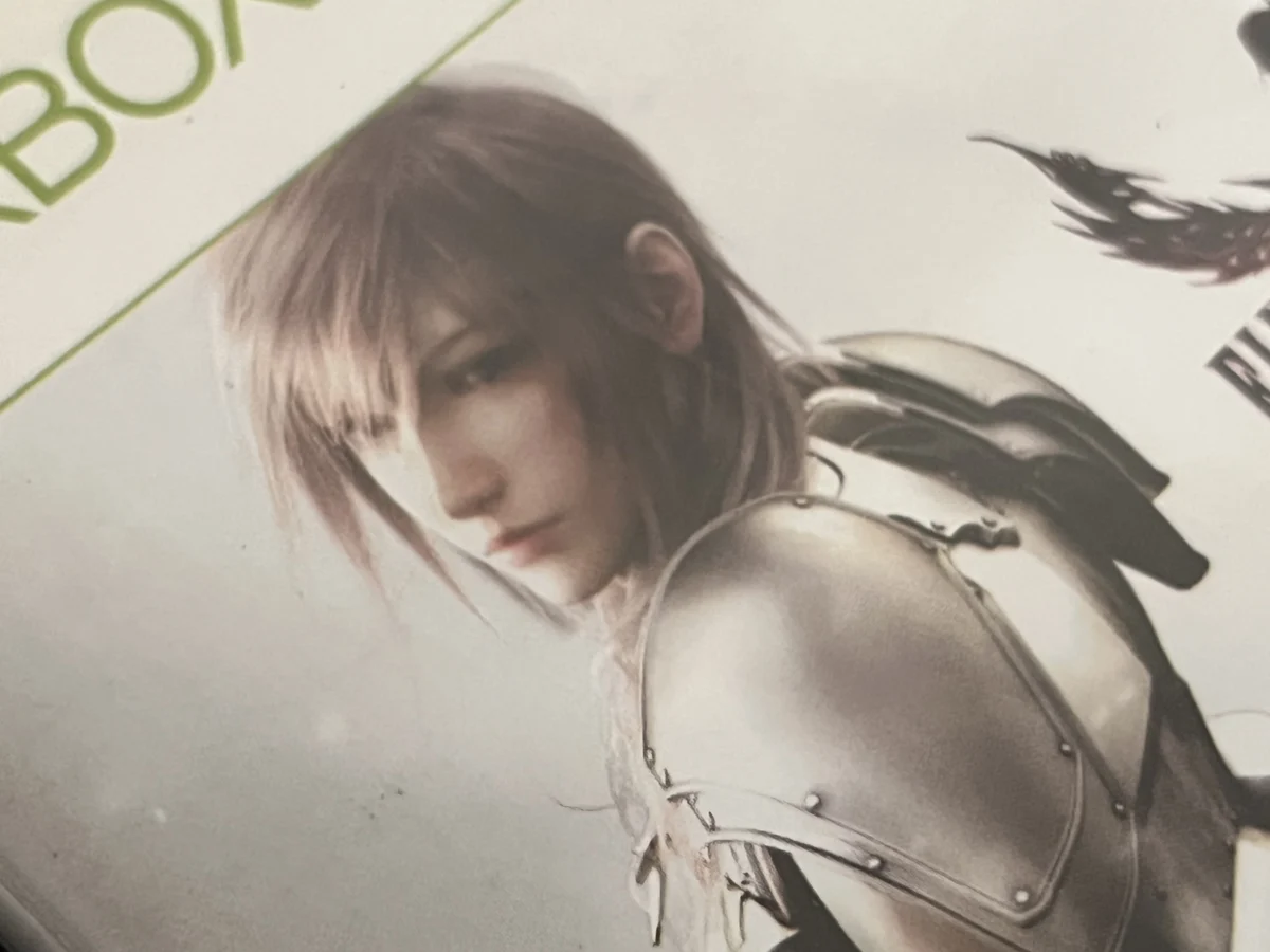 CX/ R***el S**ra /ORIGINAL FINAL FANTASY XIII-2! XBOX TOP!  38,00 SEGUIDOS DE 9,00