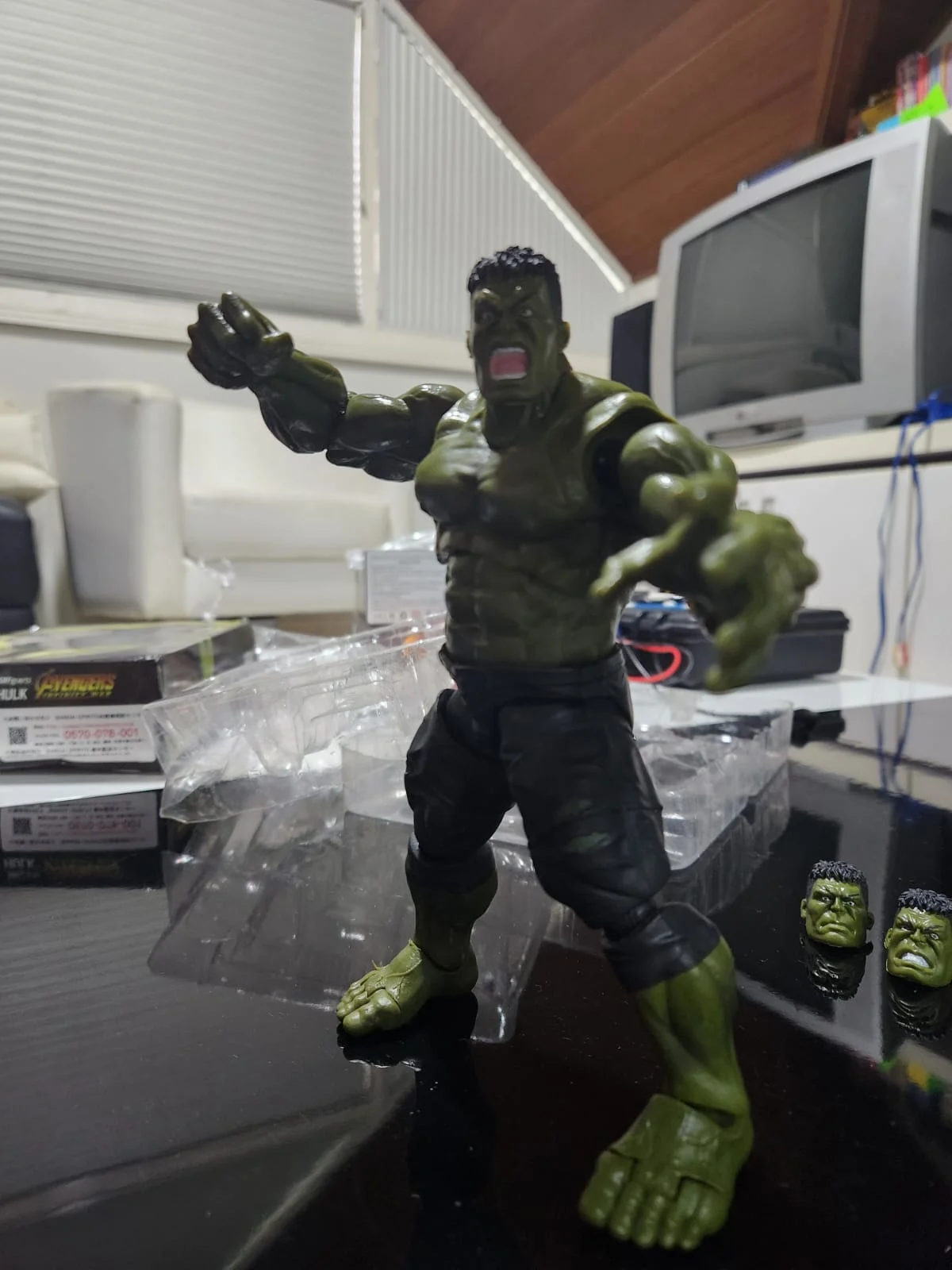 DN/ R***el S**ra /S.H.FIGUARTS HULK AVANGERS 73,00 SEGUIDOS DE 9,00
