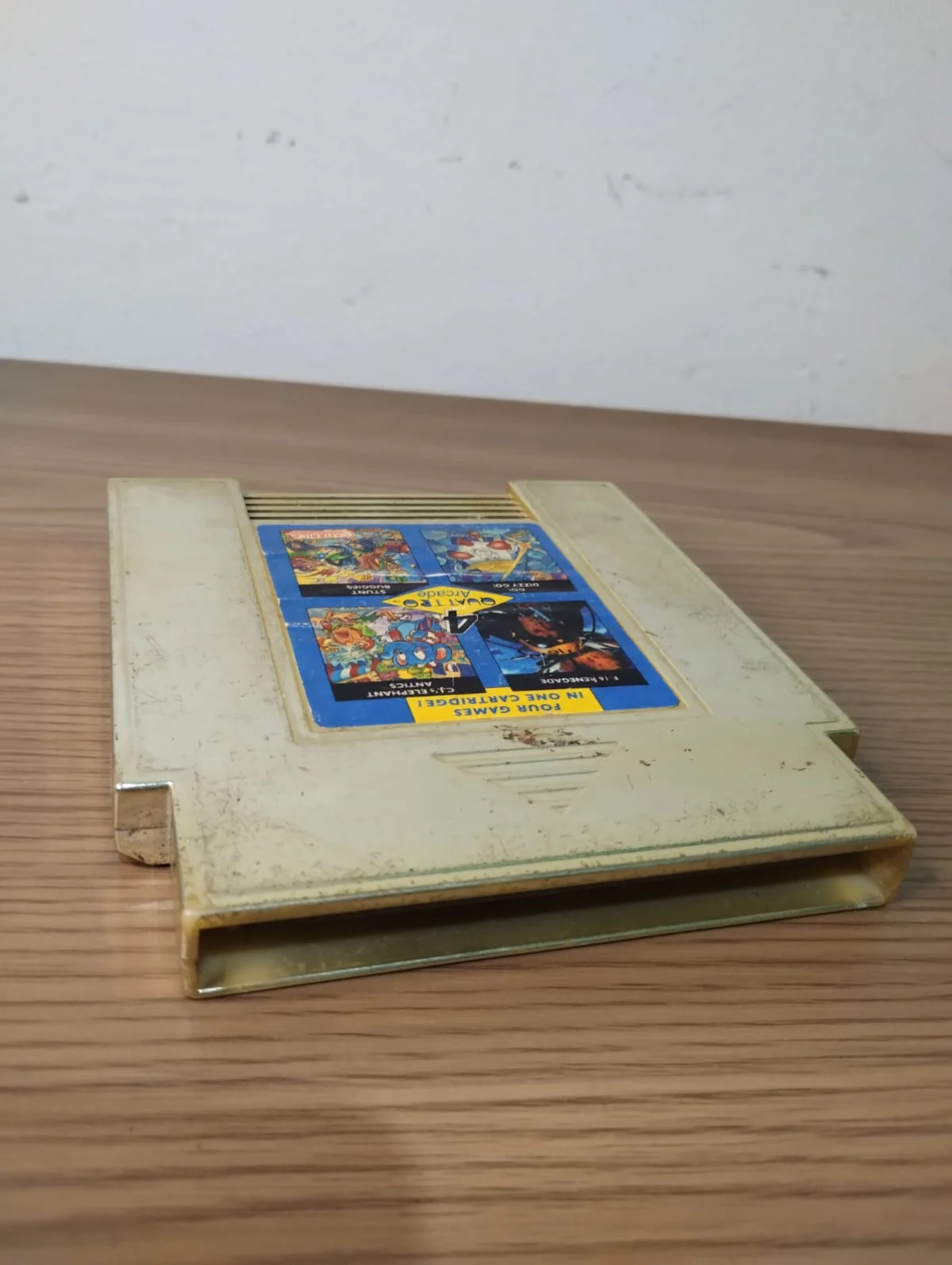 FH/ S***il /4 Quattro Arcade NES 119,00 Seguidos de 10,00