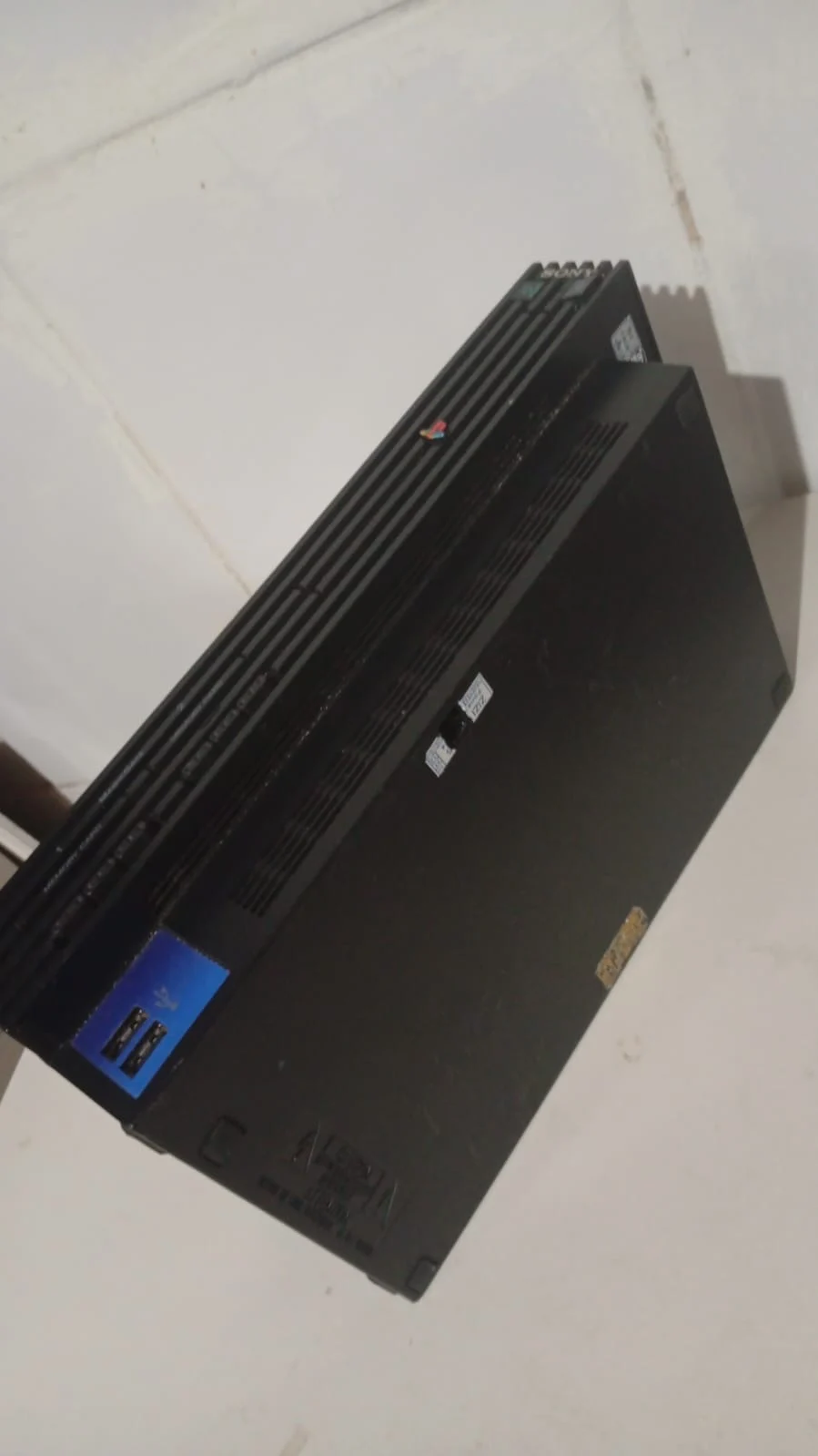 CX/ PLAYSTATION 2 FAT! SONY! 77,00 SEGUIDOS DE 9,00