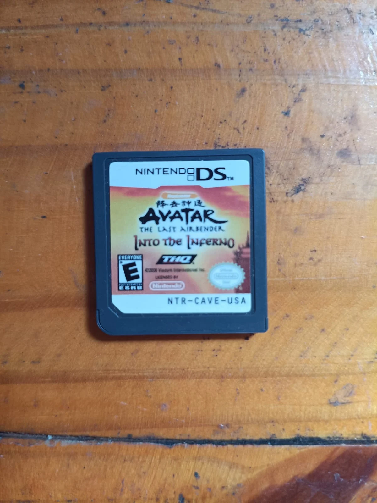CX/ L*****ro M****do d* S**za /ORIGINAL! AVATAR: THE LAST AIRBENDER INTO THE INFERNO! 45,00 SEGUIDOS DE 9,00
