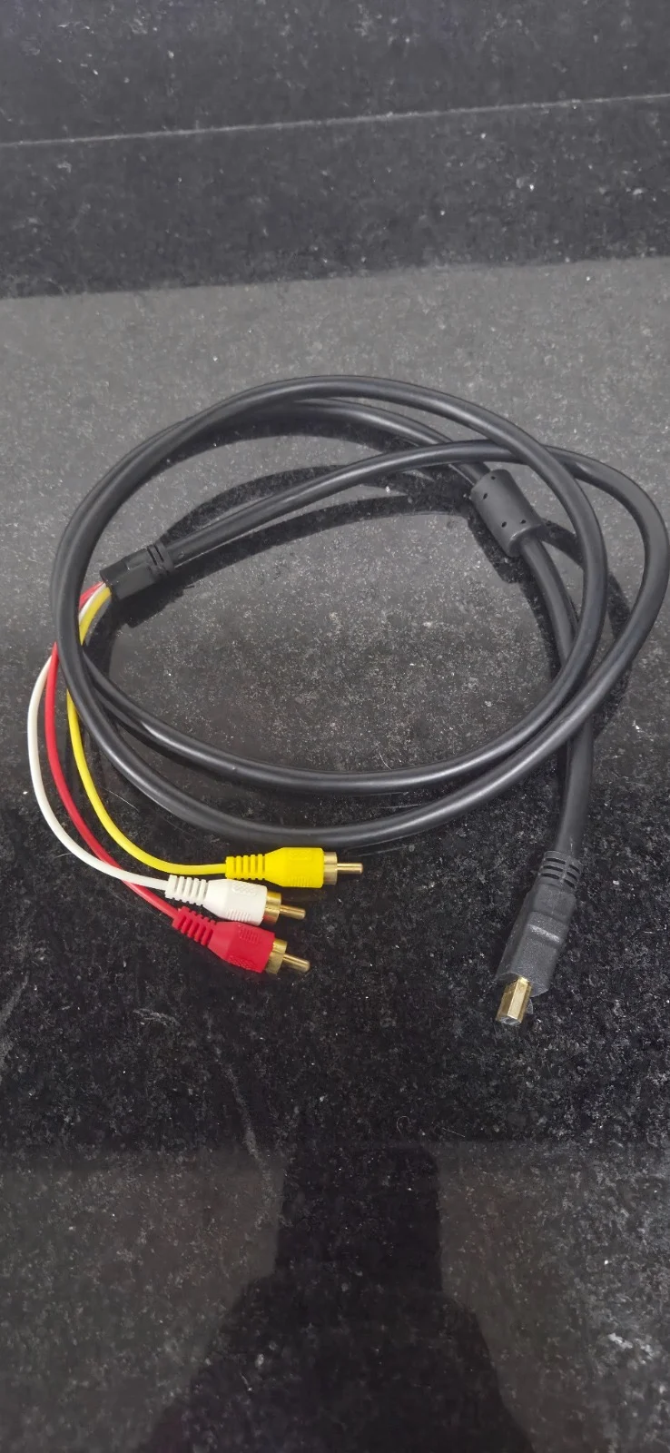 CX/ LOTE DE CABOS E ADAPTADORES PARA VIDEOGAMES! 45,00 SEGUIDOS DE 6,00