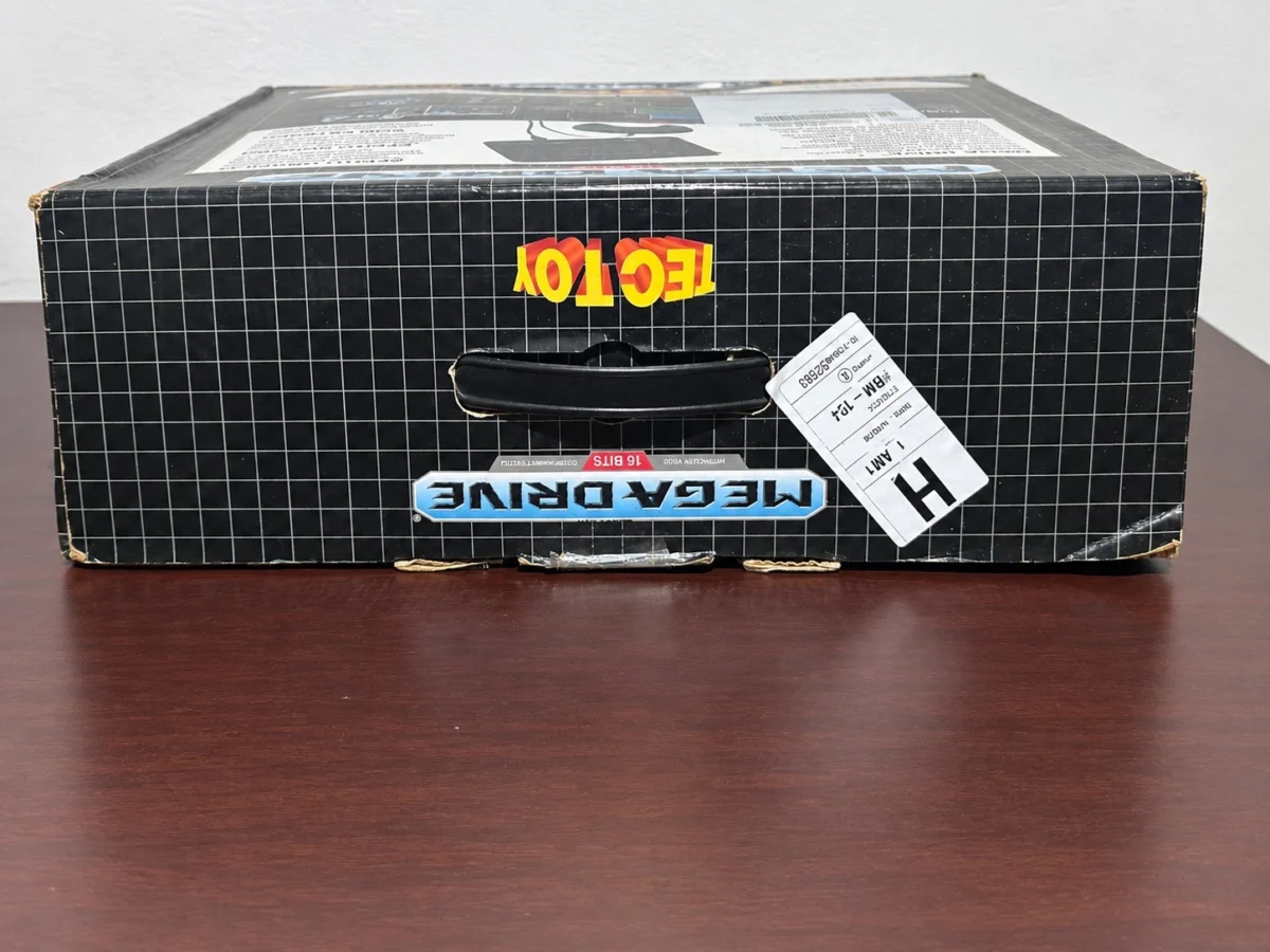 CX/ R***el S**ra /CONSOLE MEGA DRIVE! NA CAIXA! 387,00 SEGUIDOS DE 58,00