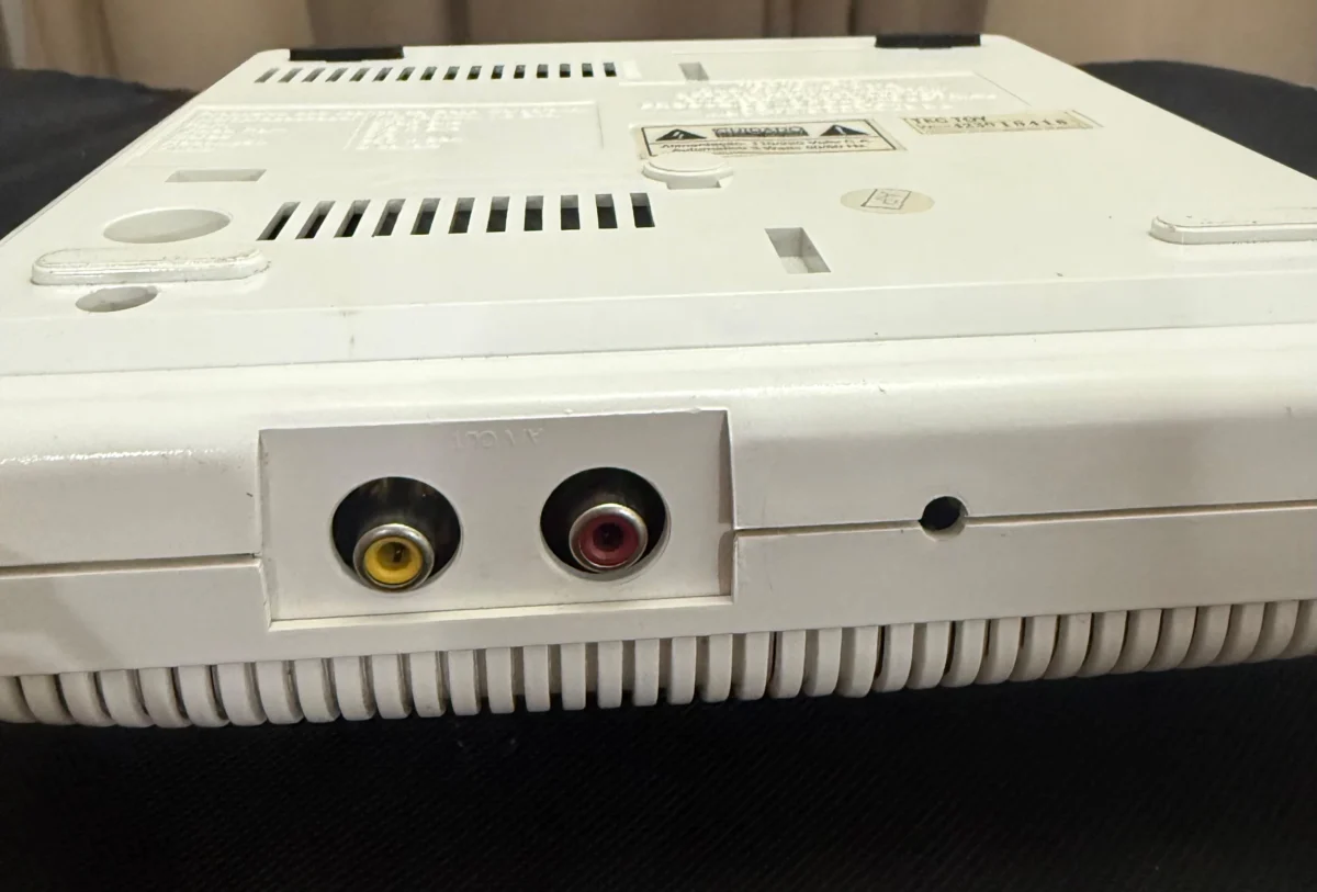 CX/ SUPER MEGA DRIVE 3! MUITOS JOGOS! TOPS! 123,00 SEGUIDOS DE 14,00