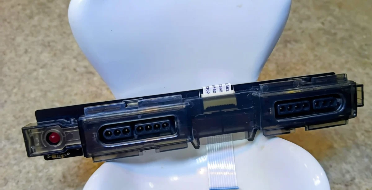 CX/ SLOT TRANSLÚCIDO DE CONTROLES PARA SUPER NINTENDO! 75,00 SEGUIDOS DE 9,00