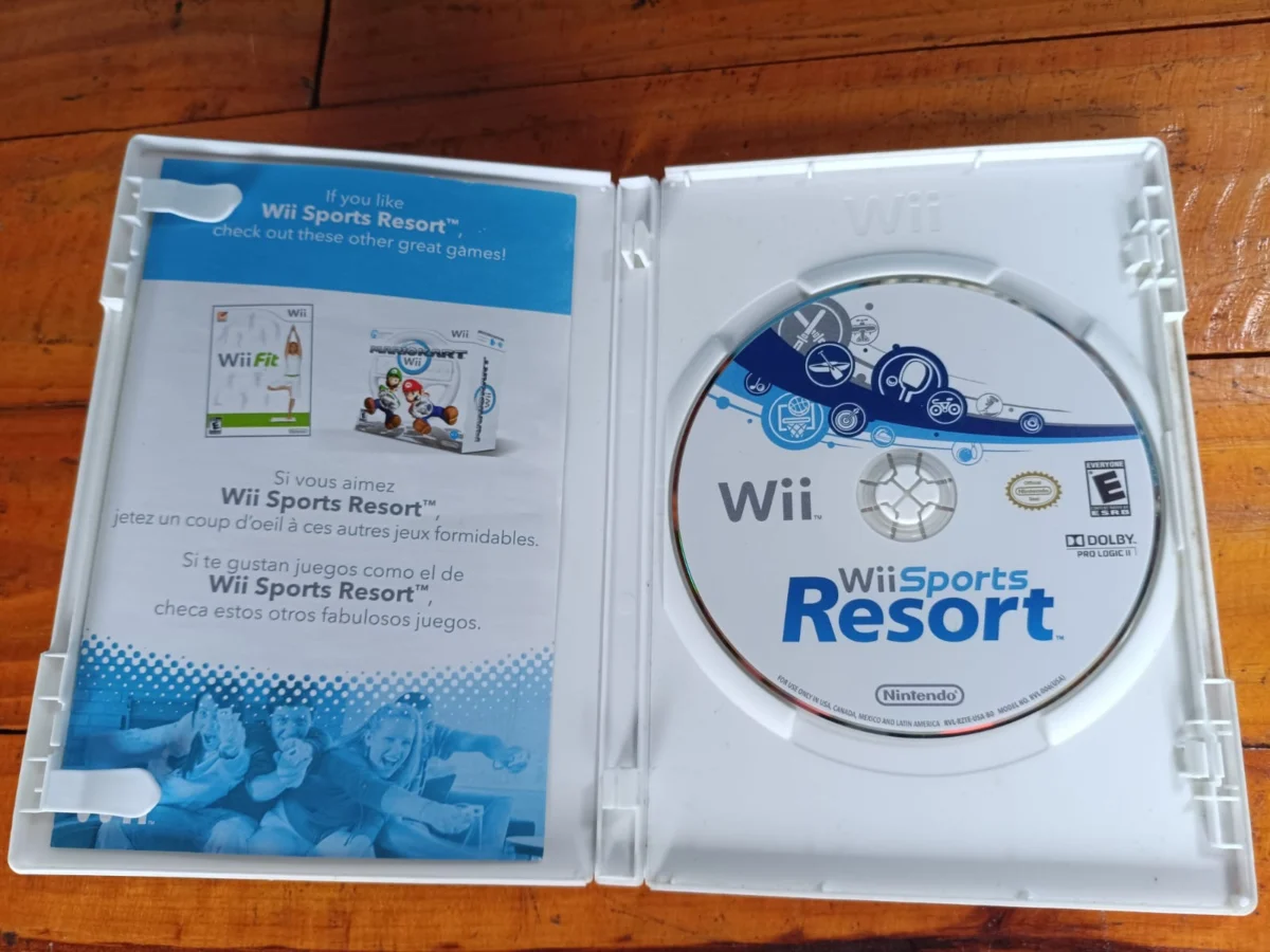 CX/ R***el S**ra /ORIGINAL! WII SPORTS RESORT! NINTENDO WII. 29,00 SEGUIDOS DE 5,00