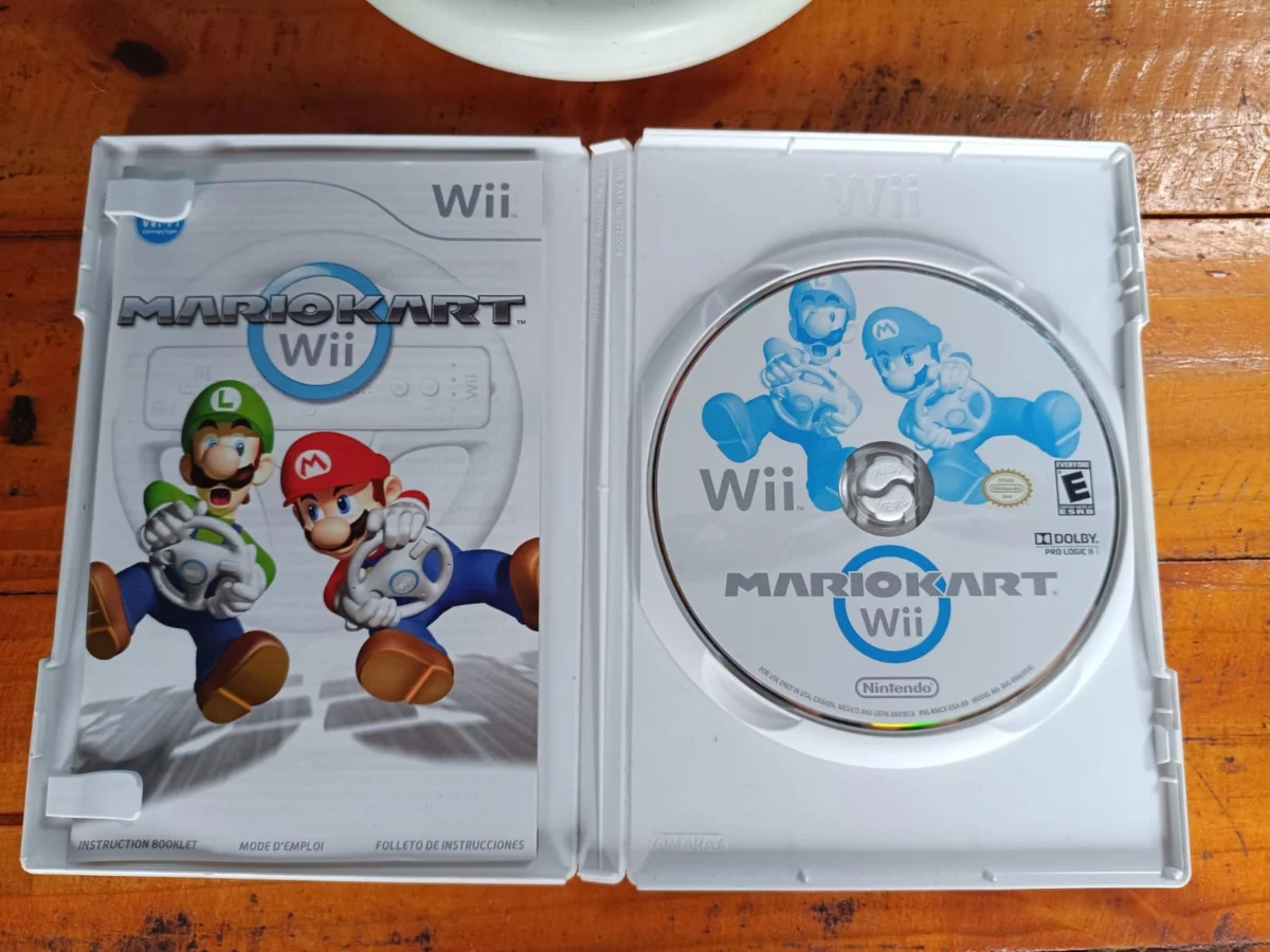 CX/ R***el S**ra /KIT ORIGINAL! 100%! TOP! KIT MARIO KART WII ! 39,00 SEGUIDOS DE 7,00