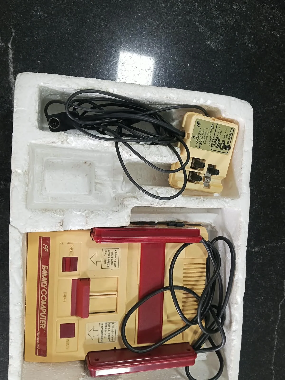 TA/ ORIGINAL! NINTENDO FAMICOM! NA CAIXA! TOP!  297,00 SEGUIDOS DE 37,00