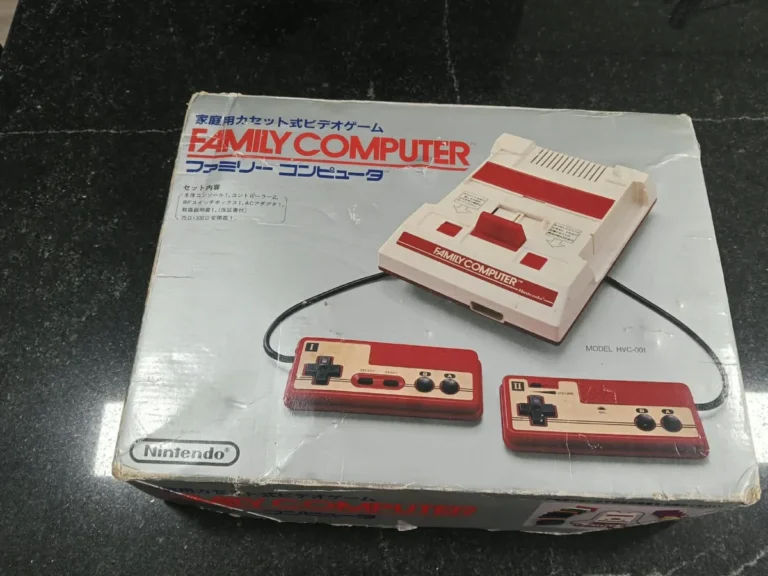 TA/ ORIGINAL! NINTENDO FAMICOM! NA CAIXA! TOP!  297,00 SEGUIDOS DE 37,00